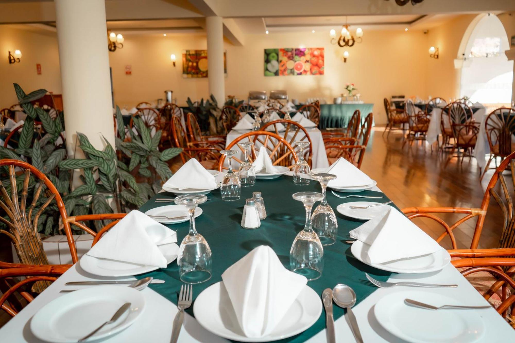 Hotel Agustos 우루밤바 외부 사진