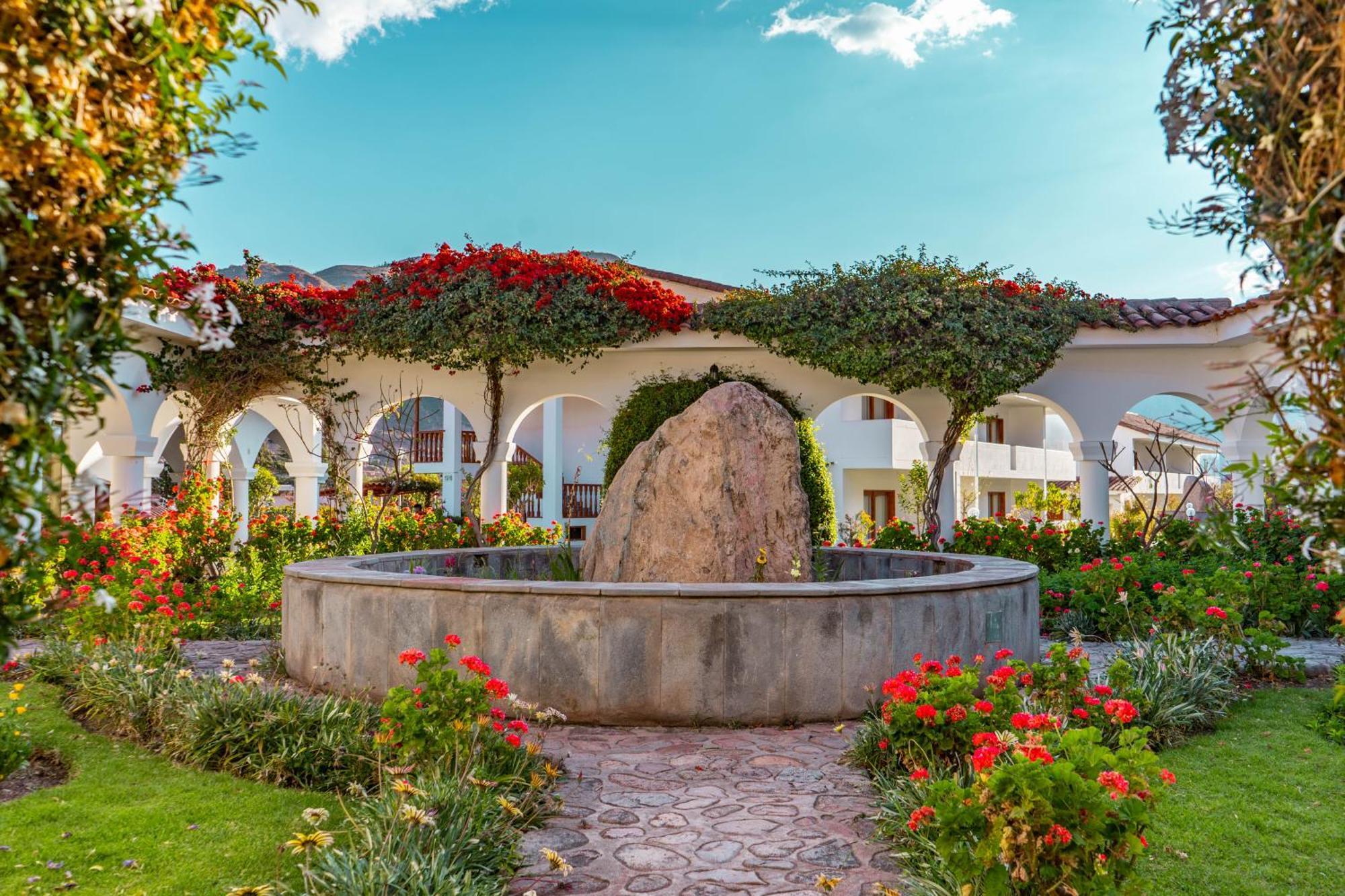 Hotel Agustos 우루밤바 외부 사진